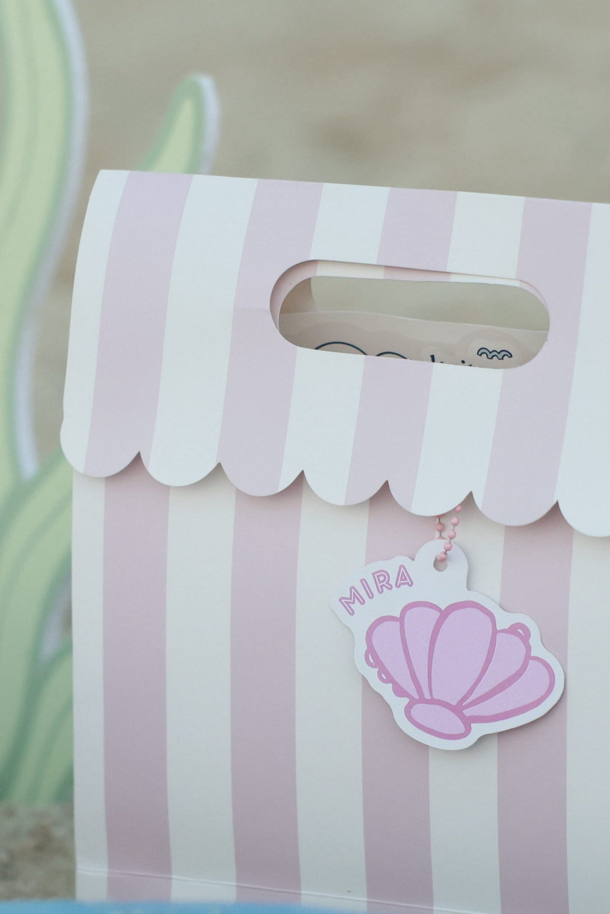Summer Gift Wrapping
