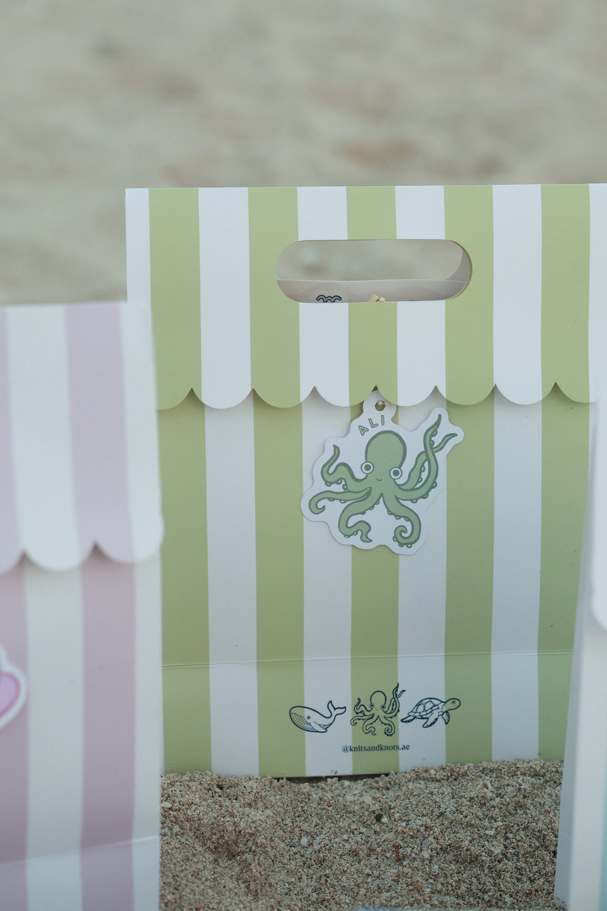 Summer Gift Wrapping