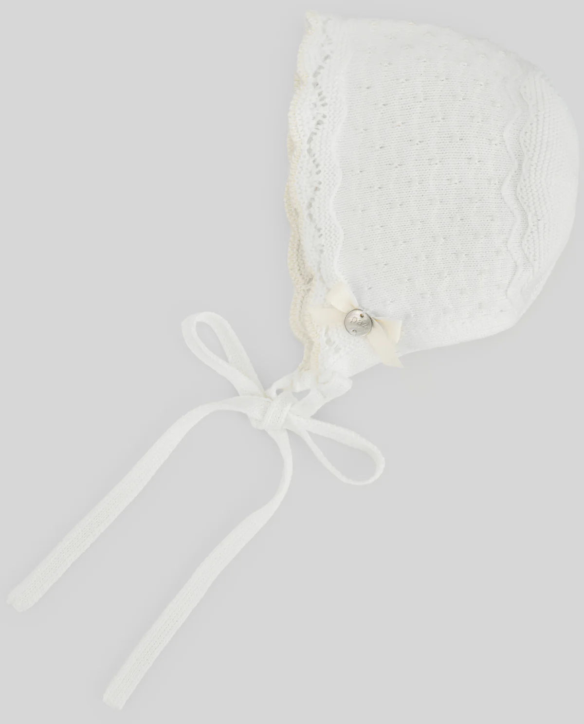 Ivory babygrow with knot stitch and lace + Bonnet